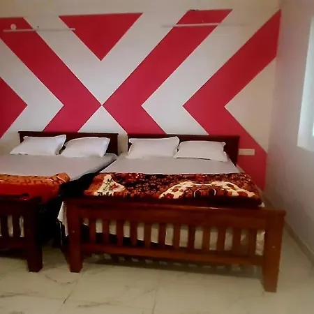 Royal Grand Homestay & Resort Valparai Exterior photo