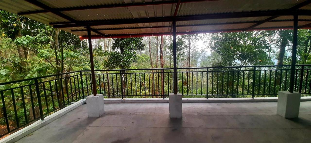 Homestay Royal Grand & *
