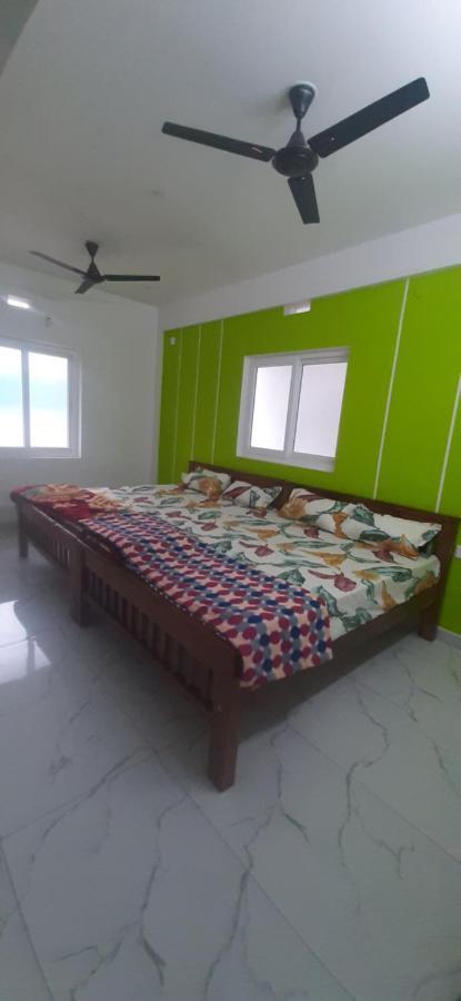 Homestay Royal Grand & Valparai